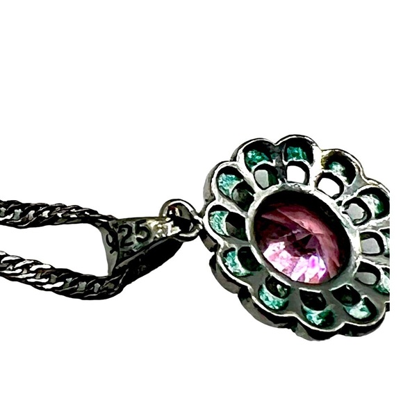 Vintage Sterling Silver Necklace With Faceted Pink Rhinestone Flower Pendant. - Picture 9 of 10